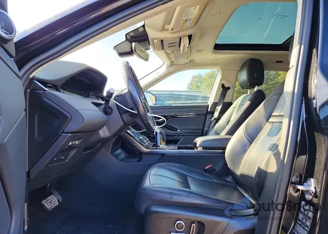 2021 Land Rover Range Rover Evoque Se z USA, uszkodzony, nr VIN SALZP2FXXMH133030